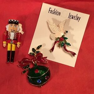 Festive Holiday Brooch Set